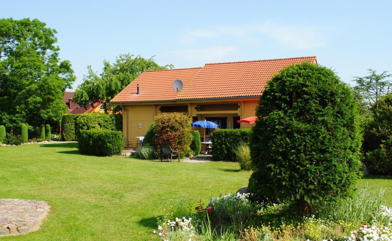 Ferienanlage Doll Neuendorf A Exteriér fotografie